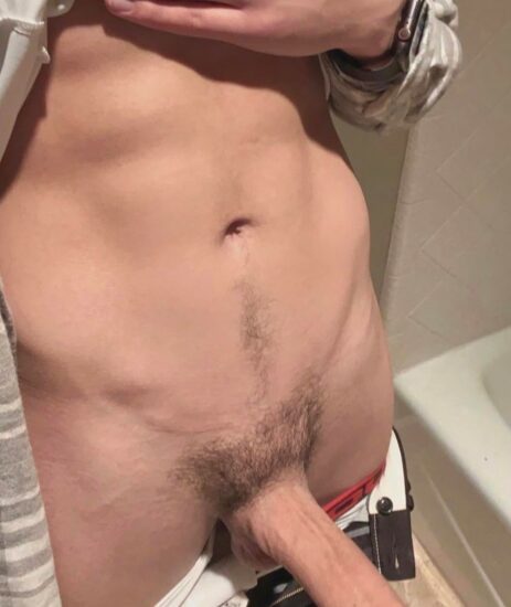 Long cock with trimmed pubes